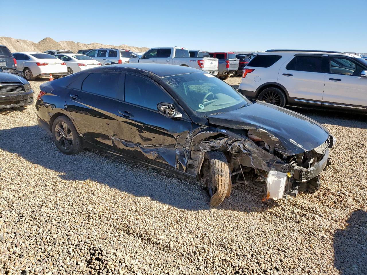 HYUNDAI ELANTRA BLUE