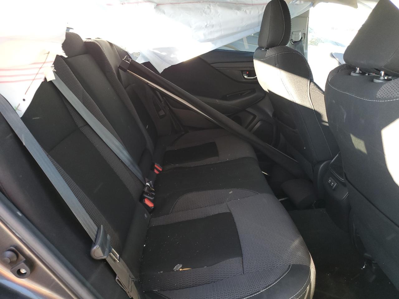 SUBARU OUTBACK PREMIUM