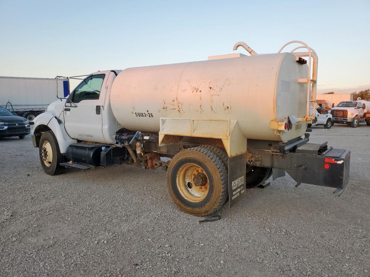 FORD F-750 SUPER DUTY