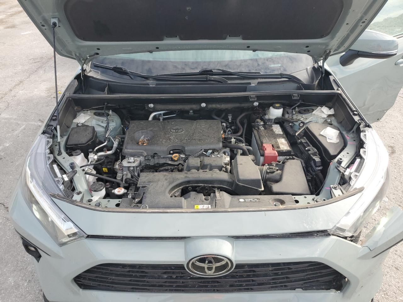 TOYOTA RAV4 XLE PREMIUM