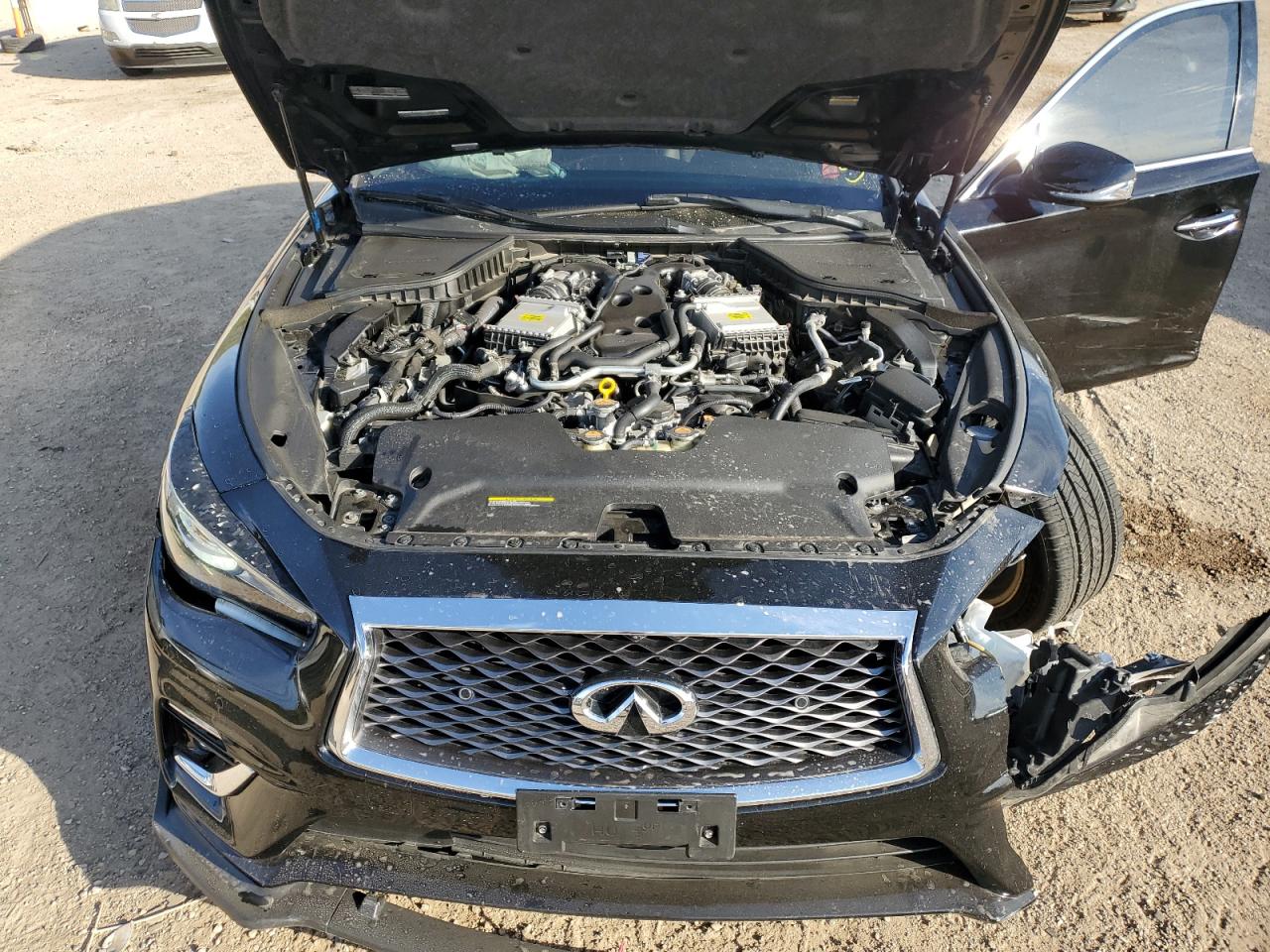 INFINITI Q50 PURE