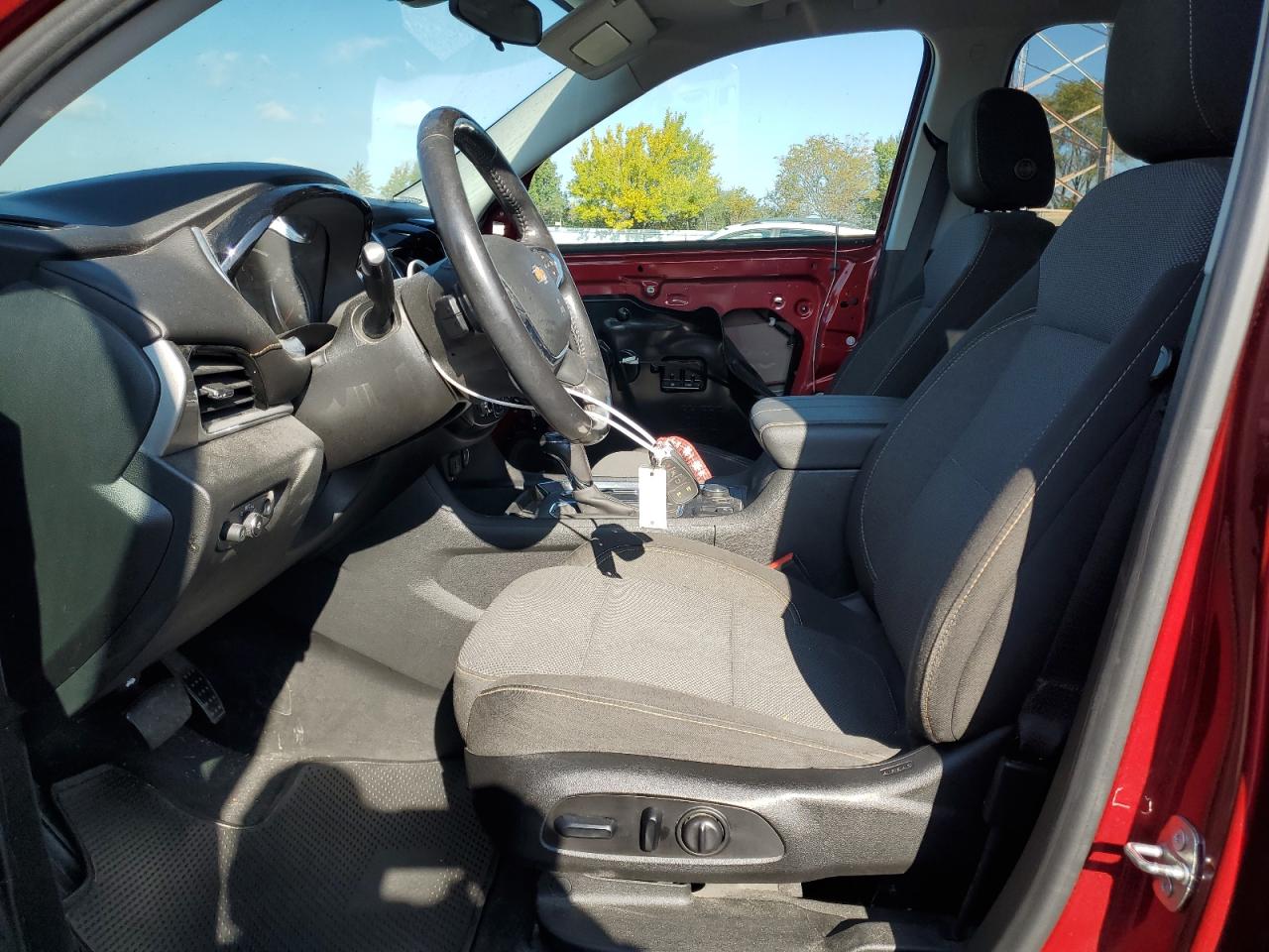 CHEVROLET TRAVERSE LT