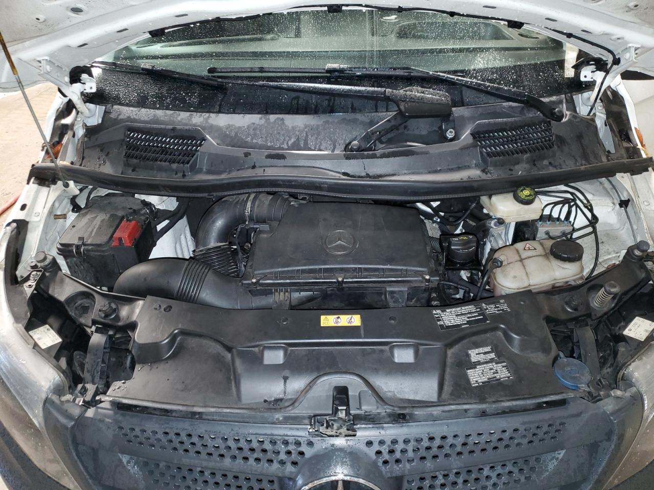 MERCEDES-BENZ METRIS