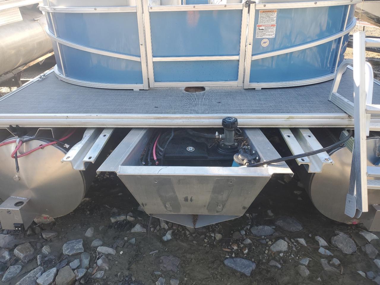 Lot #3280436182 2023 SUN PARTY BARG