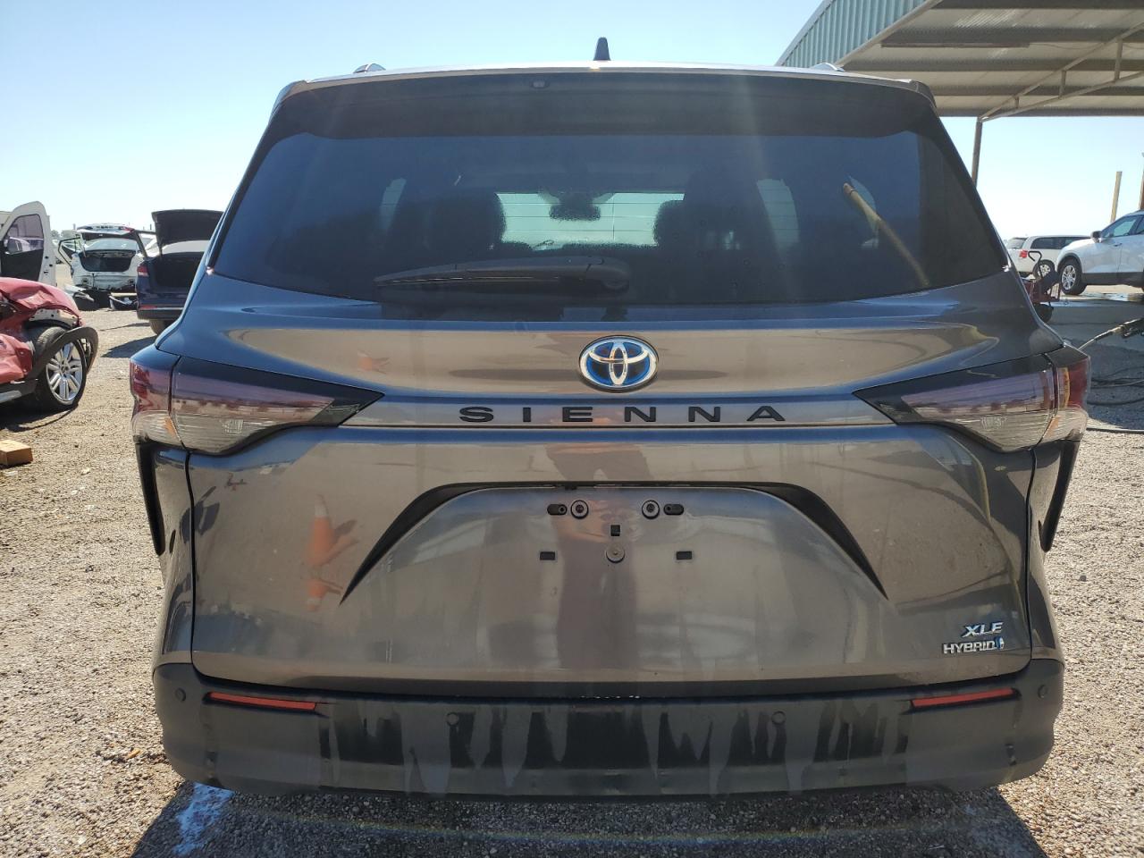 Lot #3317828196 2023 TOYOTA SIENNA XLE