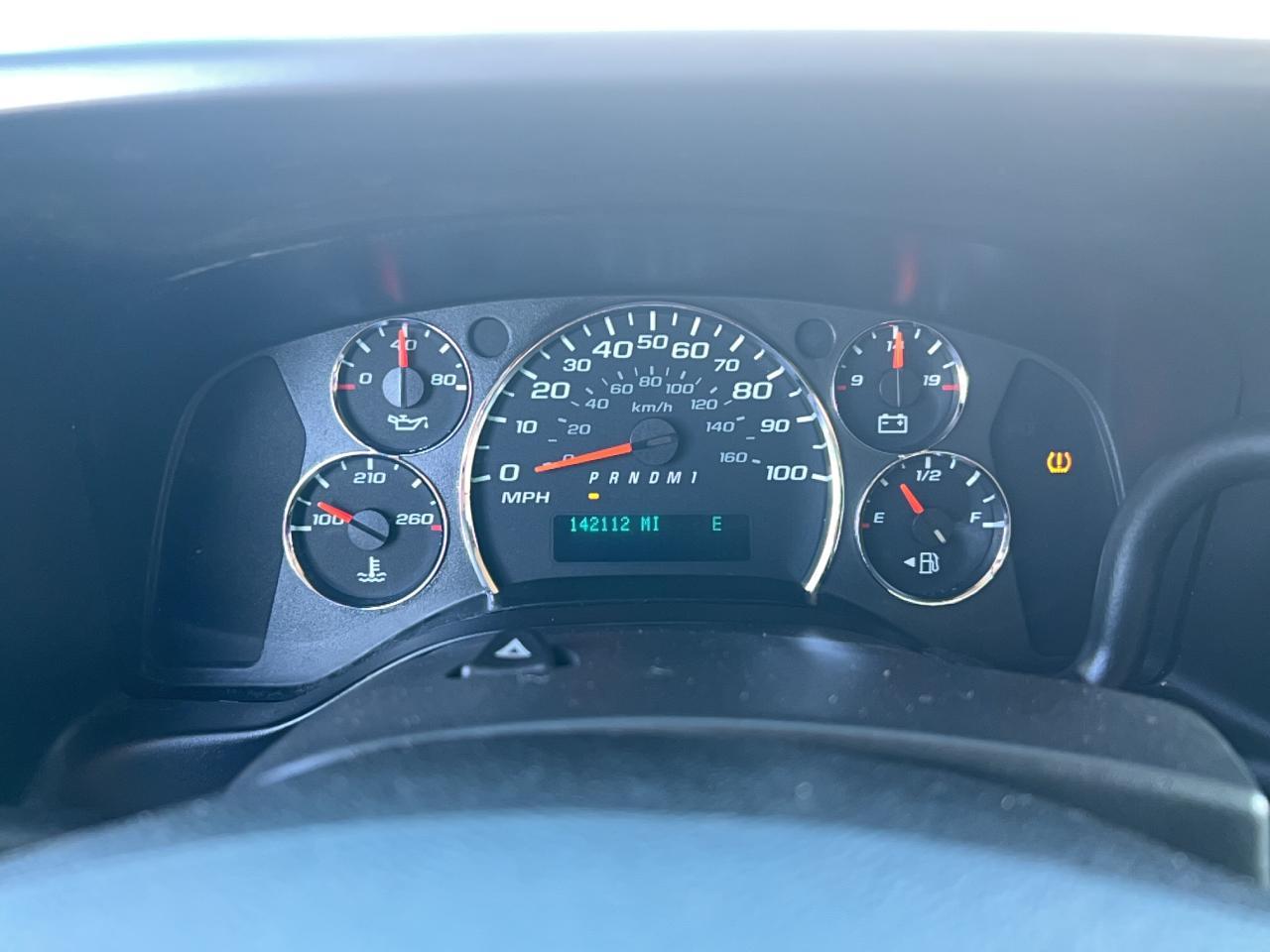 CHEVROLET EXPRESS LT