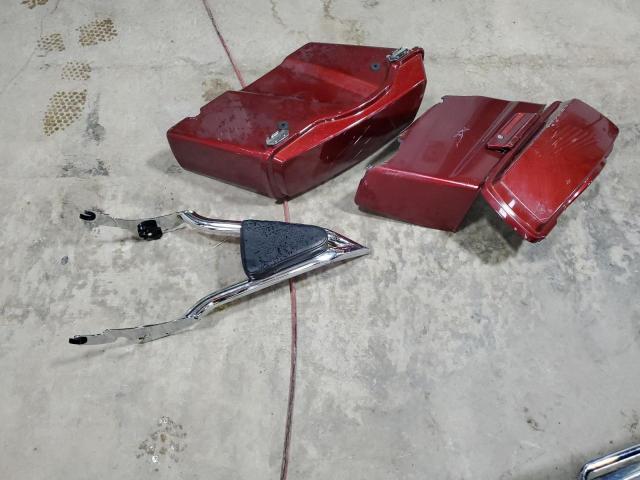 2010 HARLEY-DAVIDSON FLHX - 1HD1KB414AB662830