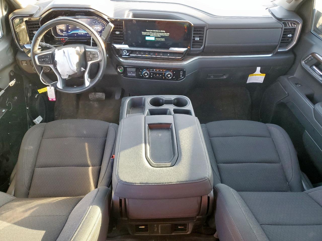 CHEVROLET SILVERADO C1500 LT