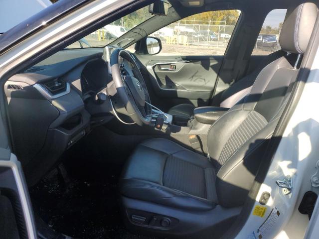 2019 TOYOTA RAV4 XSE - JTMEWRFV5KJ023315