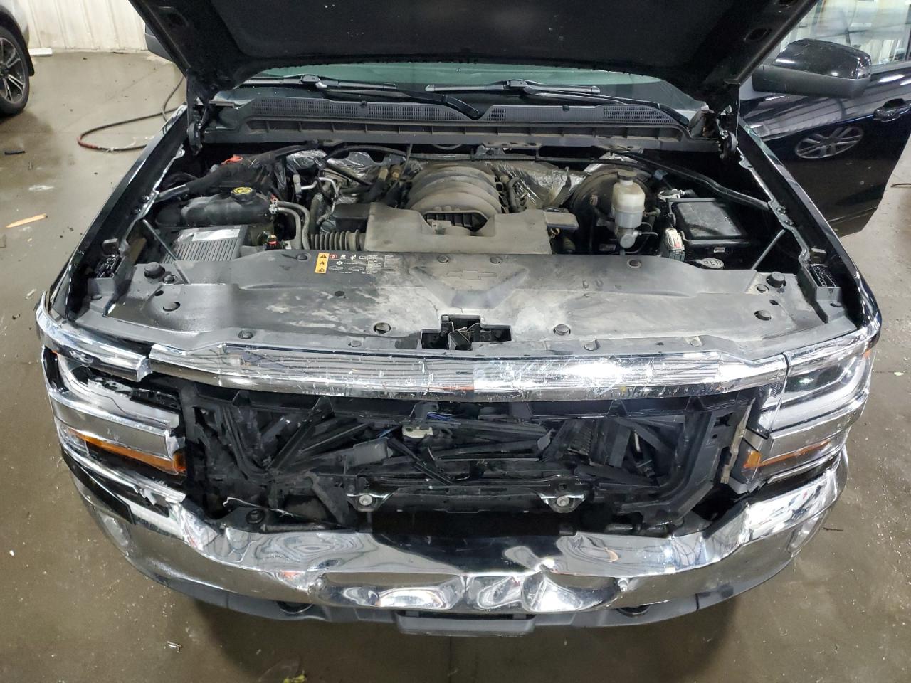 CHEVROLET SILVERADO K1500 LT