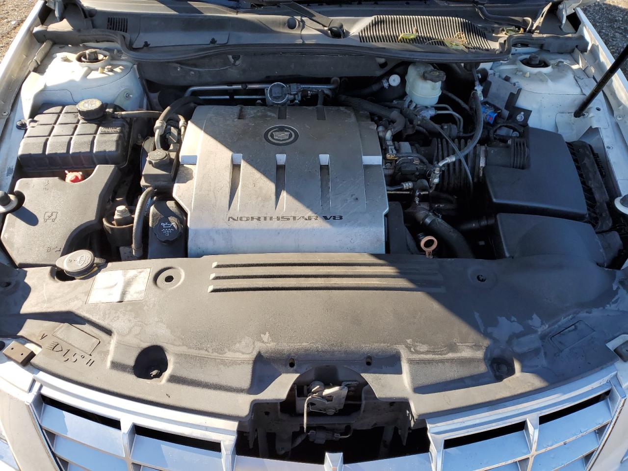 CADILLAC DTS LUXURY COLLECTION