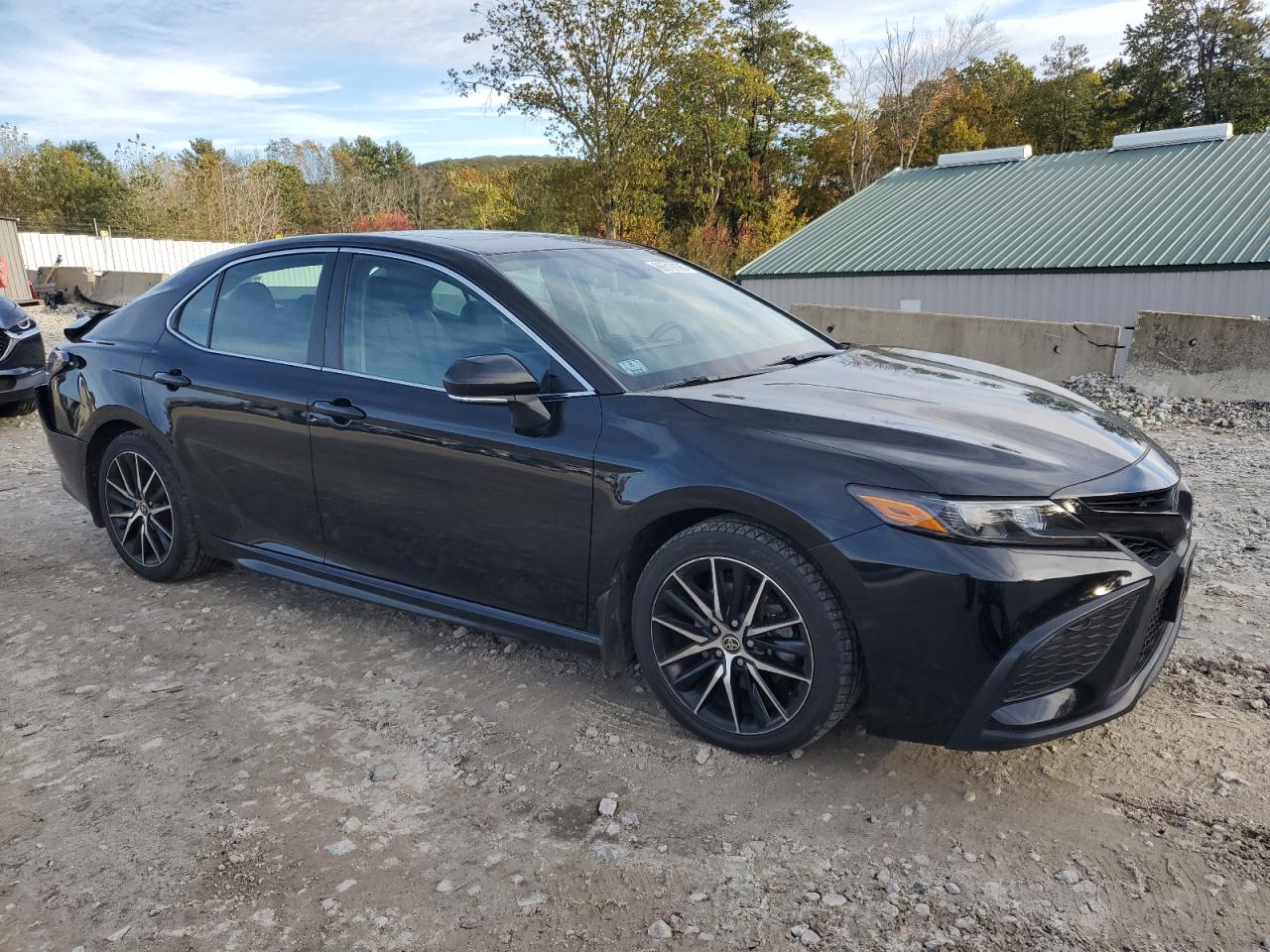 TOYOTA CAMRY SE NIGHT SHADE