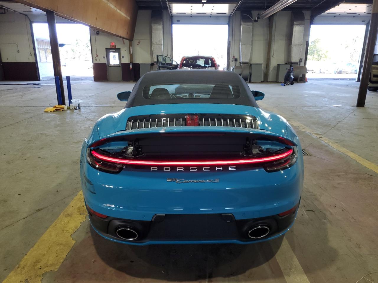 PORSCHE 911 CARRERA S