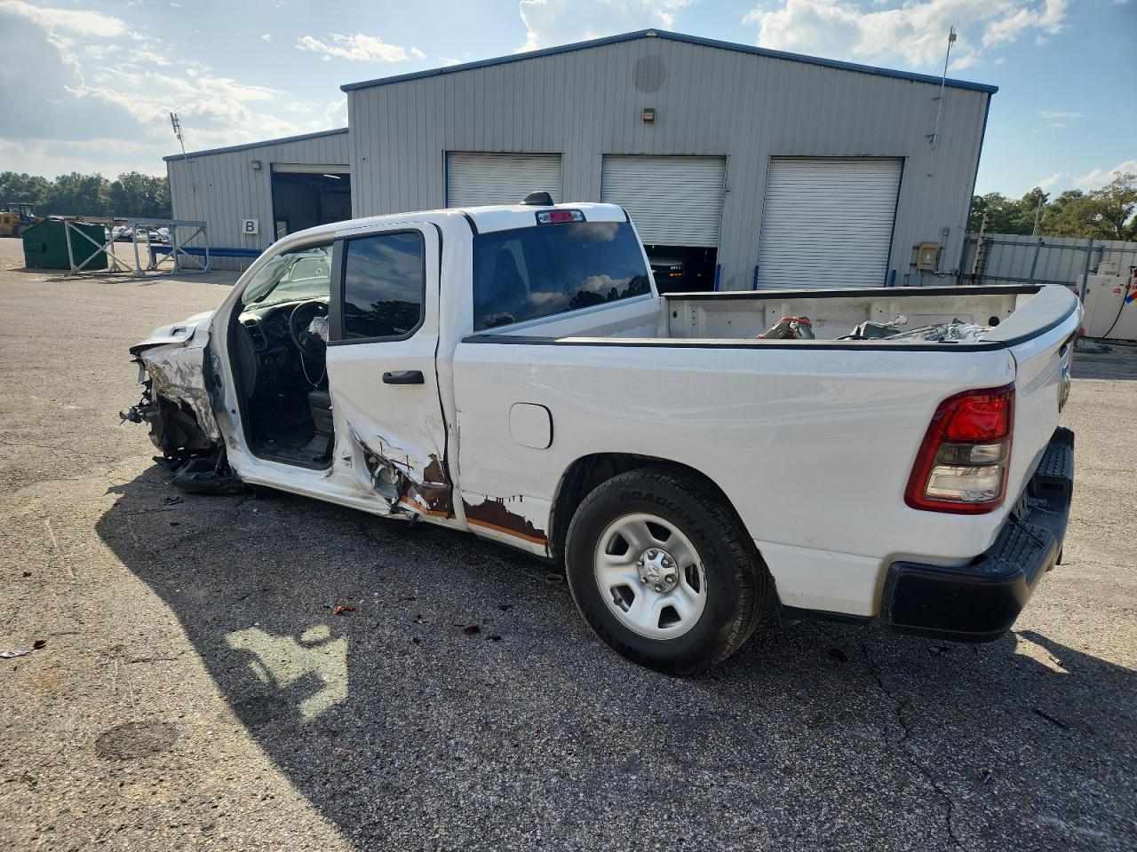 RAM 1500 TRADESMAN