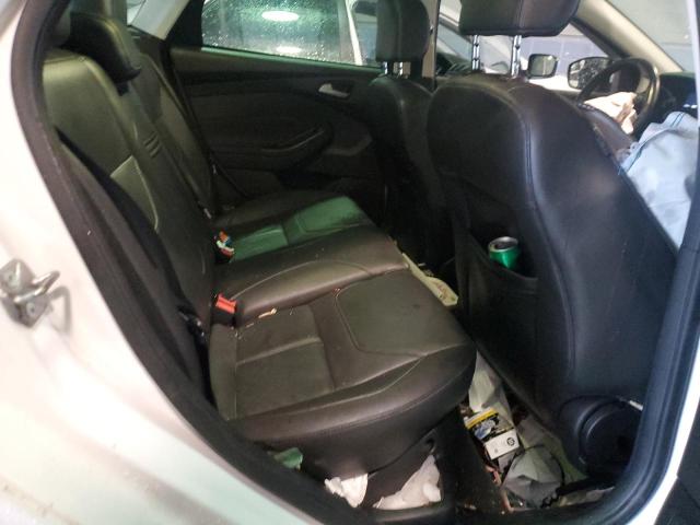 2016 FORD FOCUS SE - 1FADP3K28GL222832