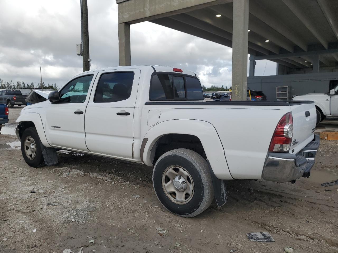 TOYOTA TACOMA DOUBLE CAB PRERUNNER