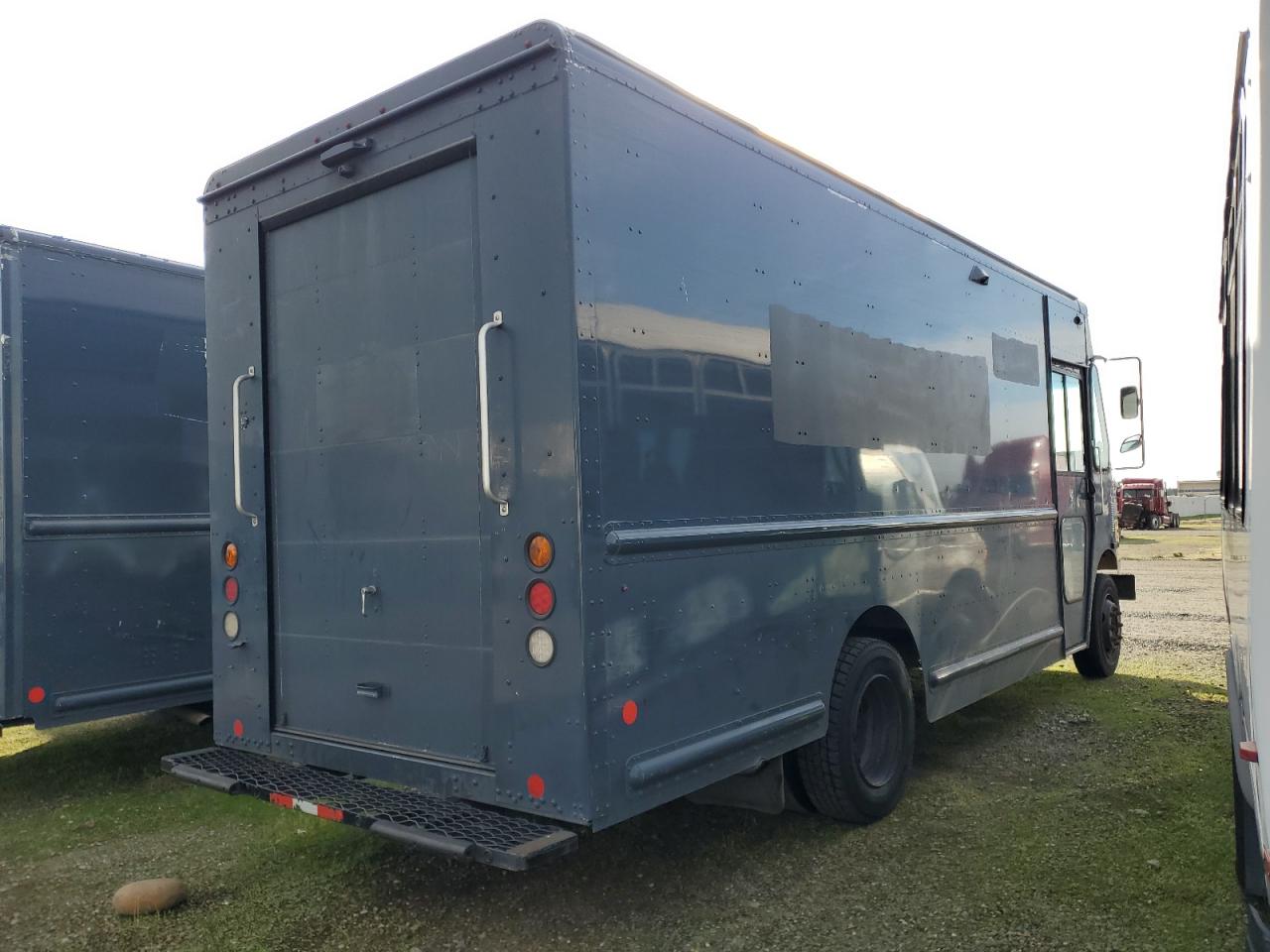 Lot #3305285396 2020 FREIGHTLINER CHASSIS M