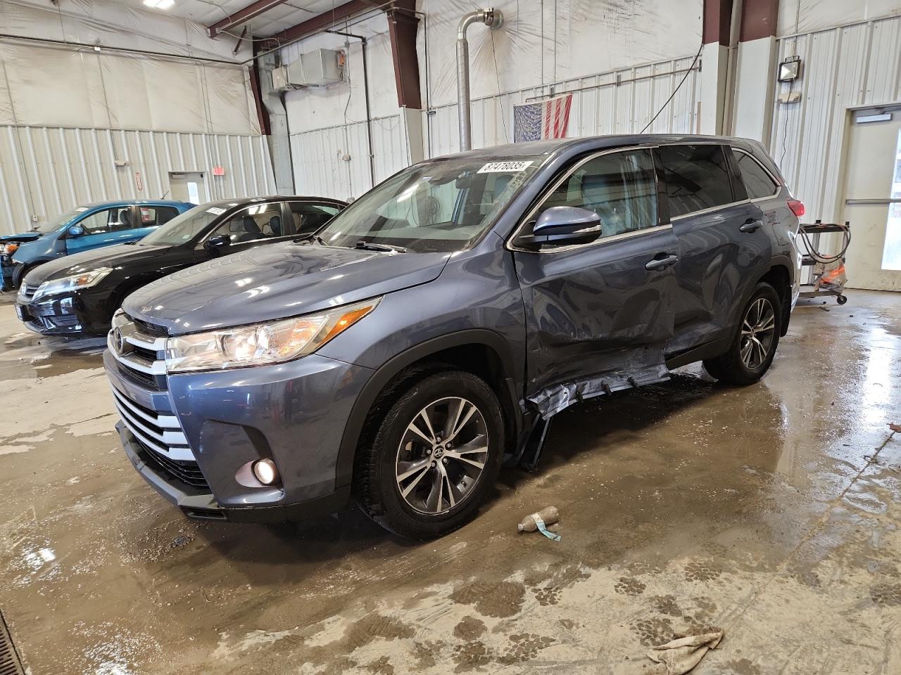 TOYOTA HIGHLANDER LE