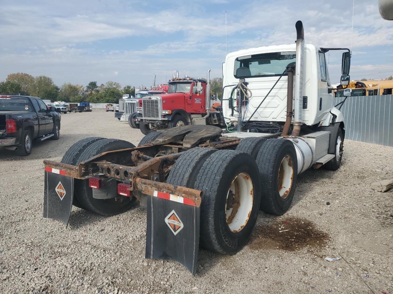 Lot #3275611790 2015 INTERNATIONAL PROSTAR