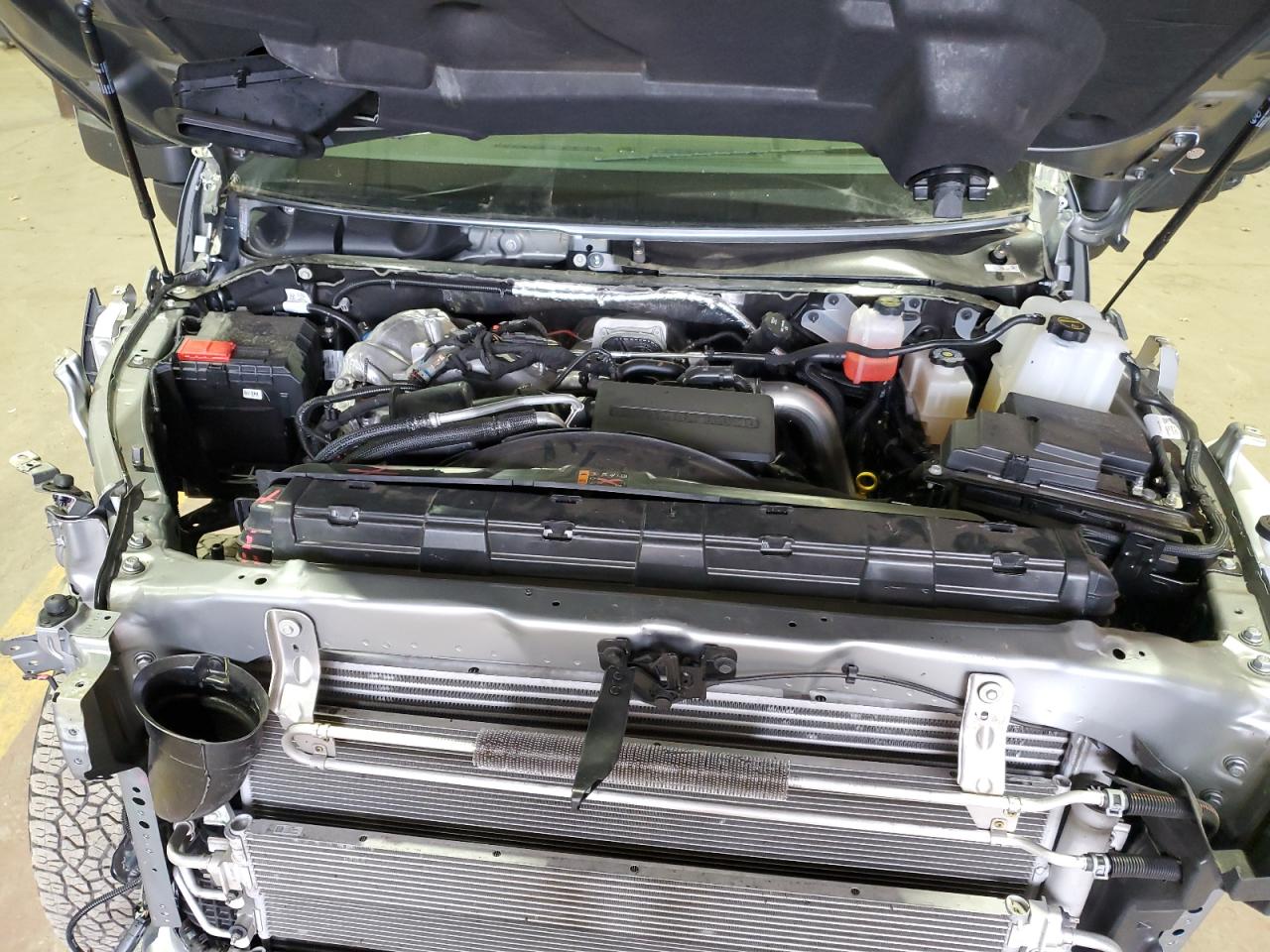 GMC SIERRA K2500 SLT