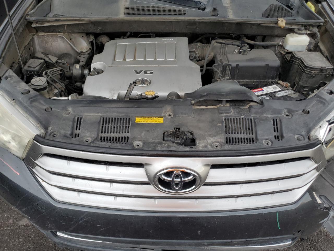 TOYOTA HIGHLANDER BASE