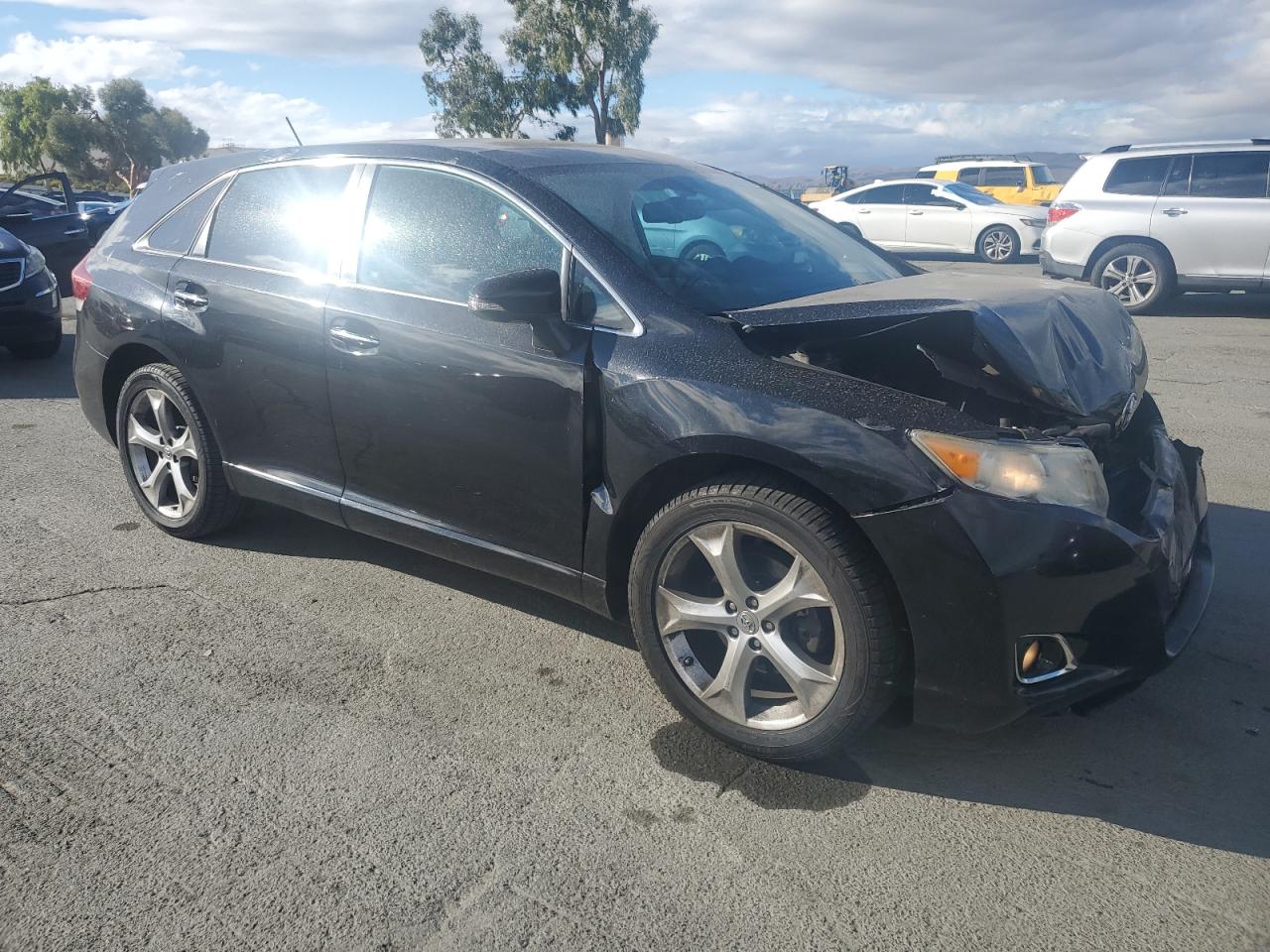 TOYOTA VENZA LE