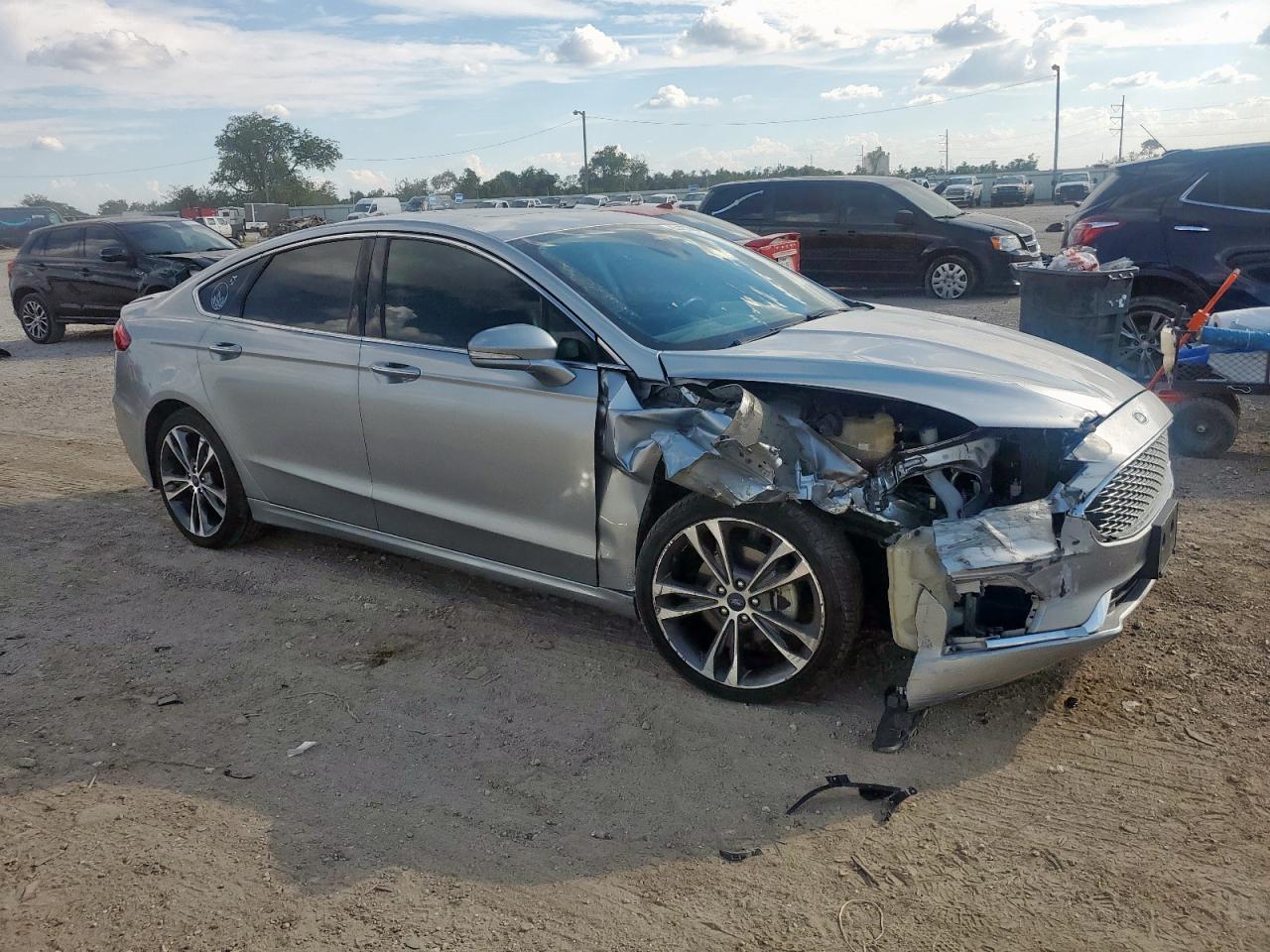 FORD FUSION TITANIUM