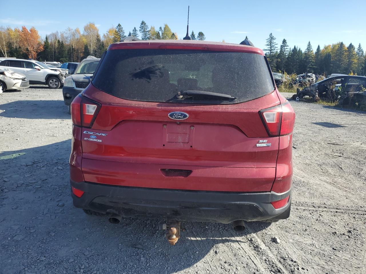 FORD ESCAPE SE