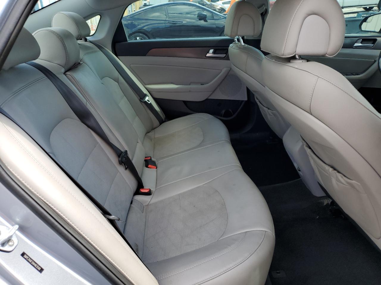 HYUNDAI SONATA SPORT