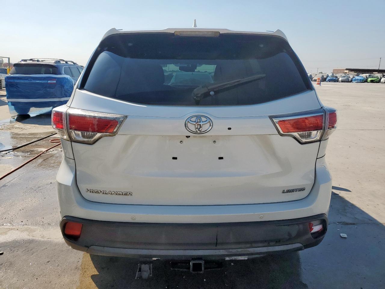 TOYOTA HIGHLANDER LIMITED