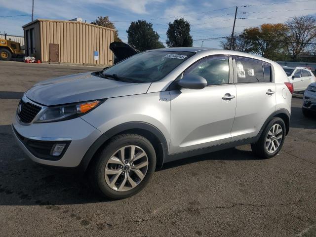 2016 KIA SPORTAGE L - KNDPBCAC4G7849472