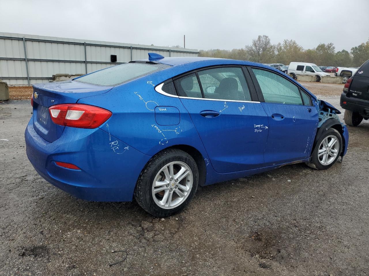 CHEVROLET CRUZE LT