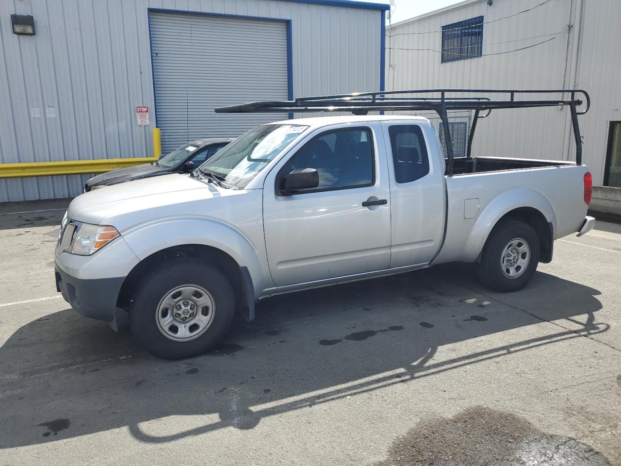 NISSAN FRONTIER S