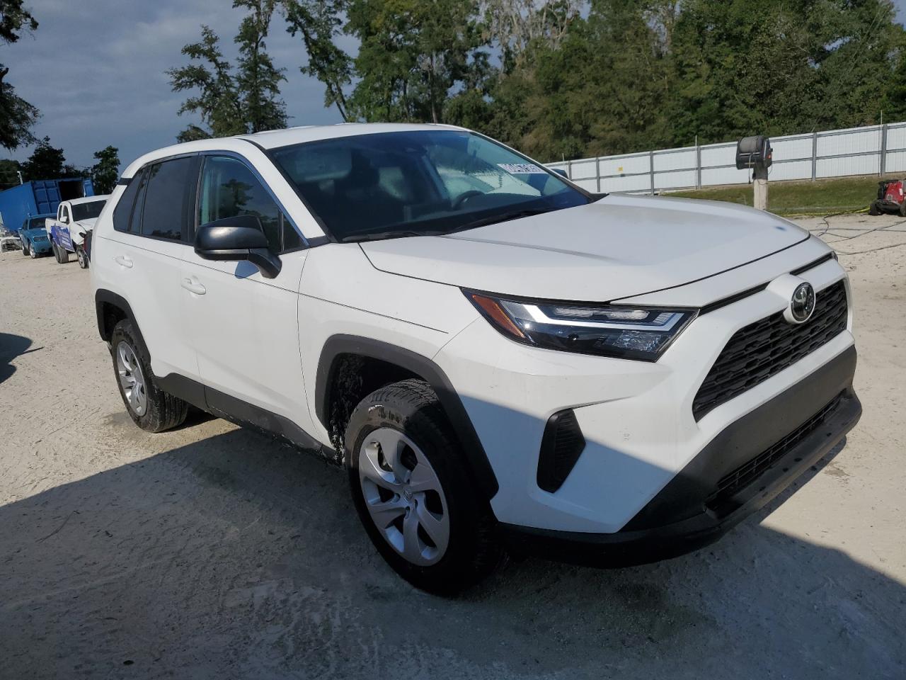 TOYOTA RAV4 LE