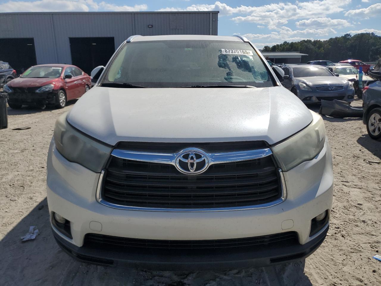 TOYOTA HIGHLANDER XLE
