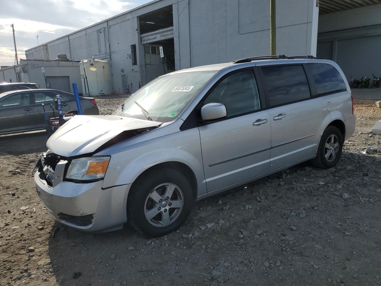  Salvage Dodge Caravan