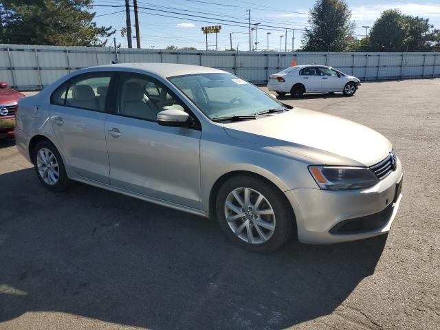 2011 VOLKSWAGEN JETTA SE - 3VWDZ7AJXBM322438