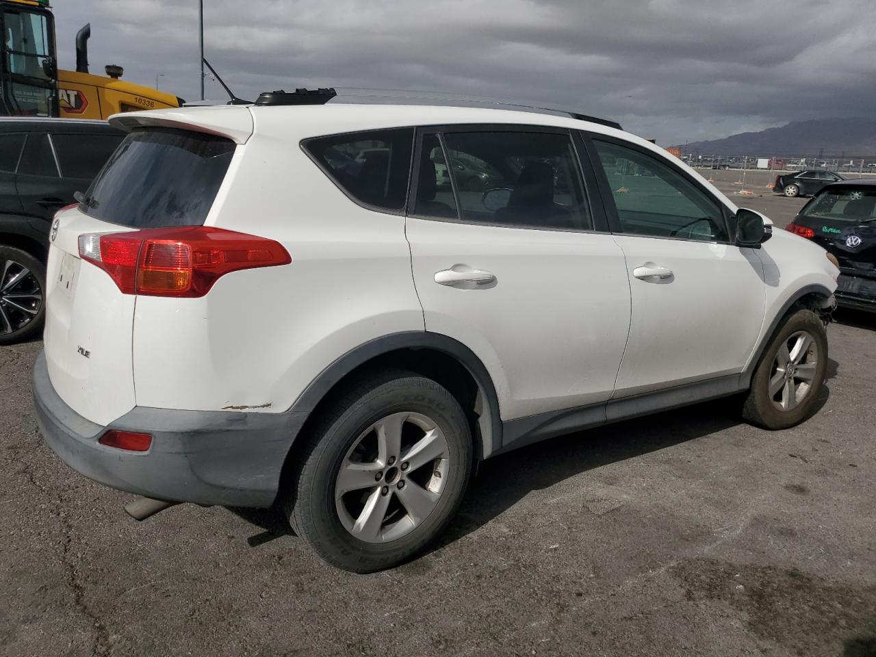 TOYOTA RAV4 XLE