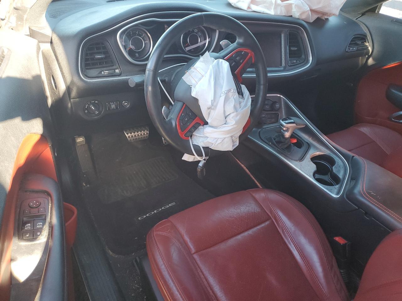 DODGE CHALLENGER SXT