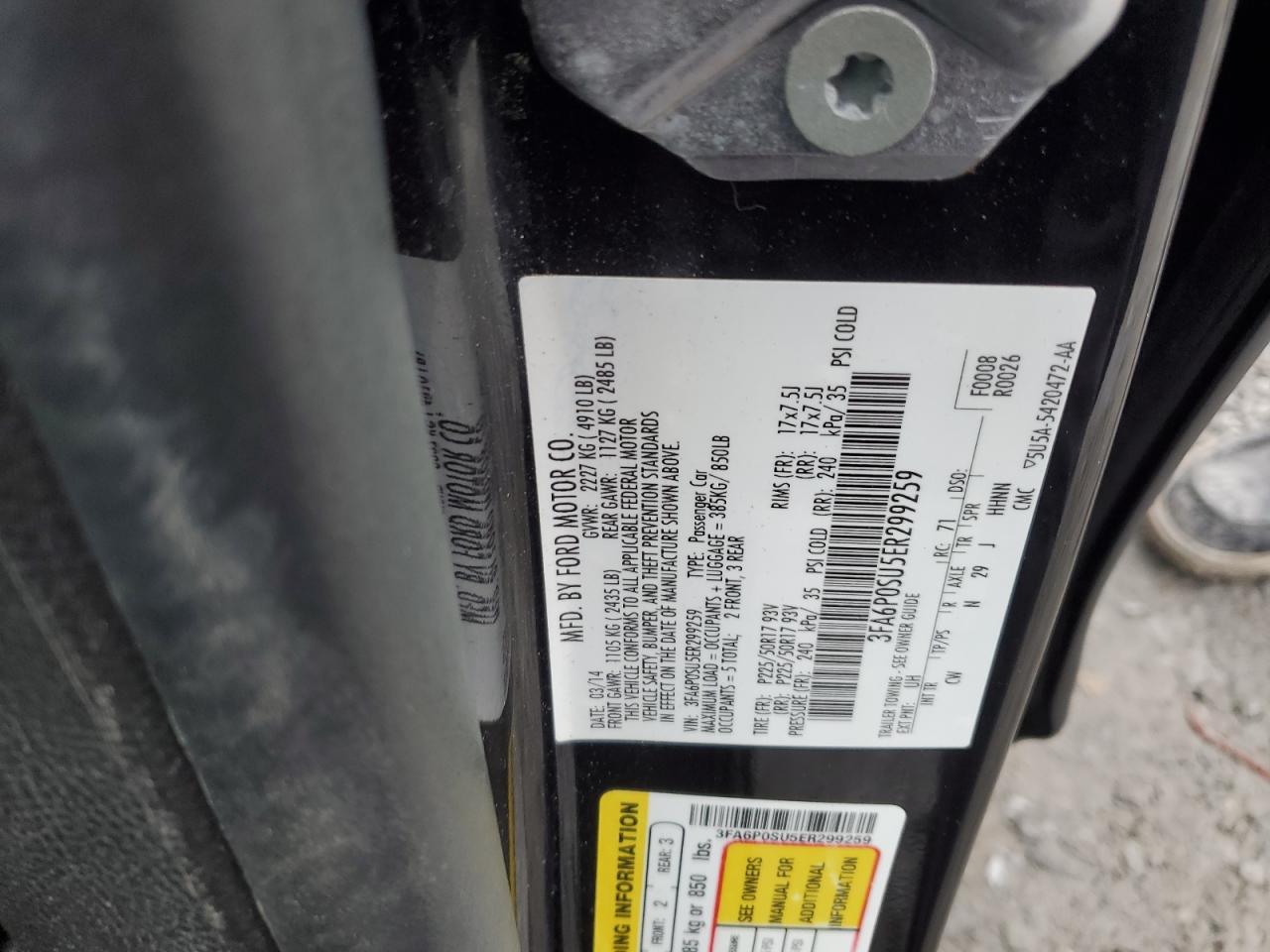 FORD FUSION TITANIUM PHEV