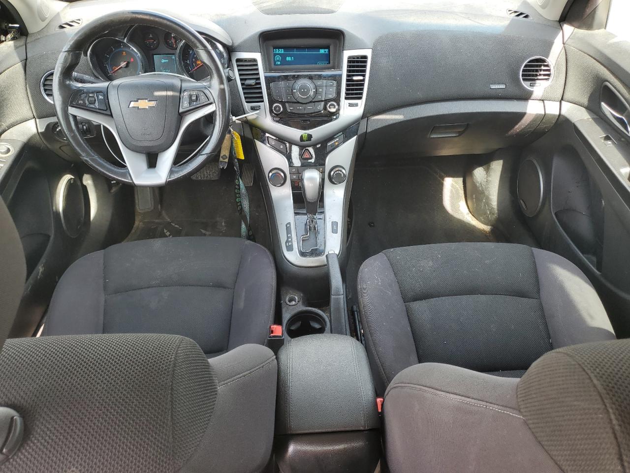 CHEVROLET CRUZE LT