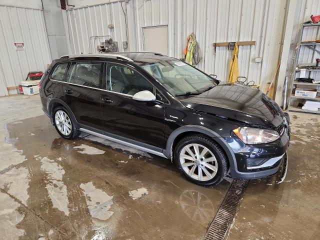 2017 VOLKSWAGEN GOLF ALLTR - 3VWH17AUXHM532310