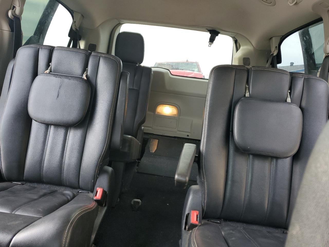 CHRYSLER TOWN & COUNTRY TOURING