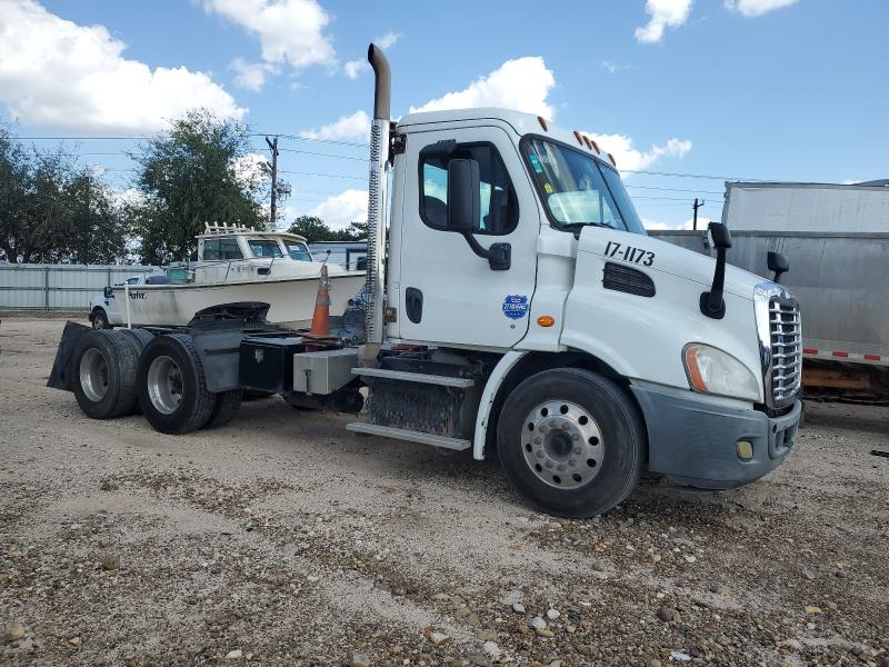 Global Auto Auctions: 2015 FREIGHTLINER CASCADIA