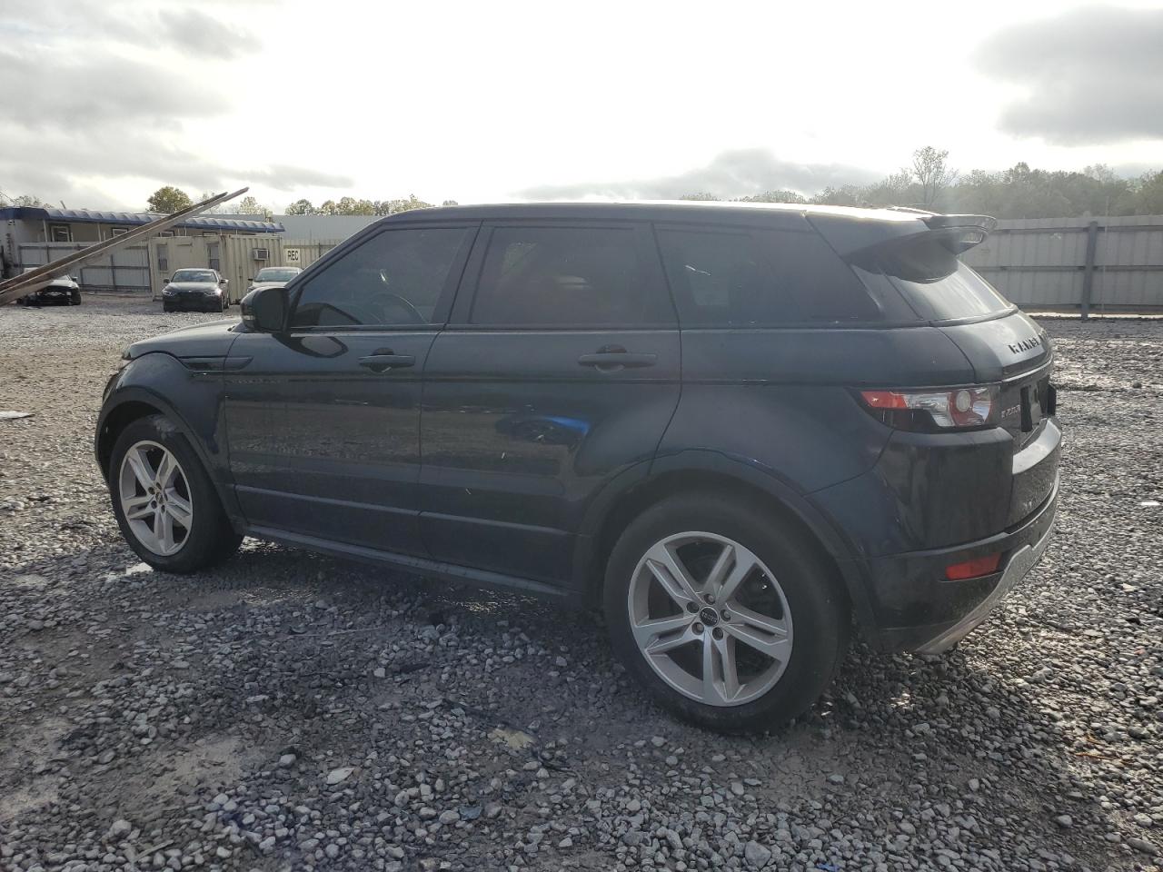 LAND ROVER RANGE ROVER DYNAMIC PREMIUM