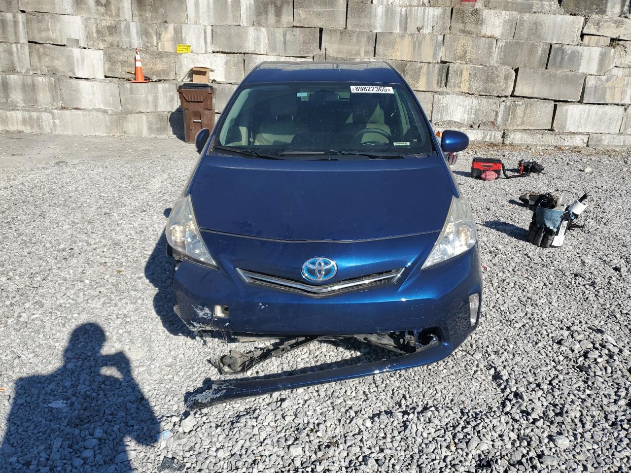 TOYOTA PRIUS V