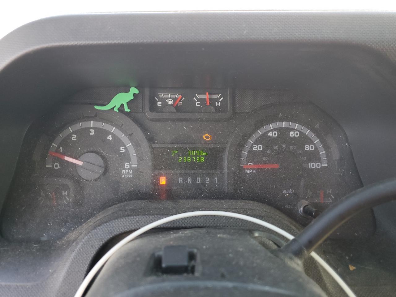 FORD ECONOLINE E250 VAN