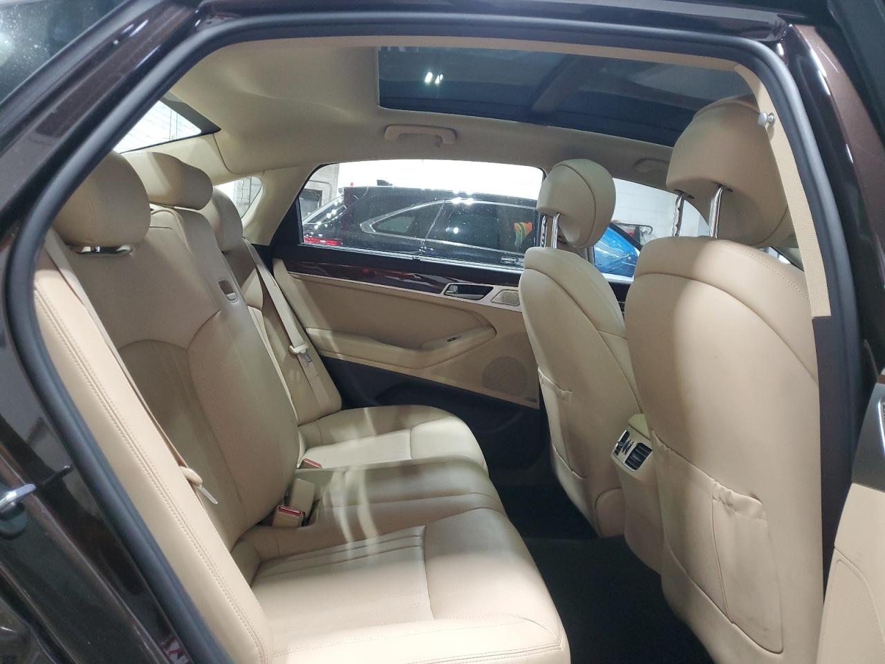 GENESIS G80 BASE
