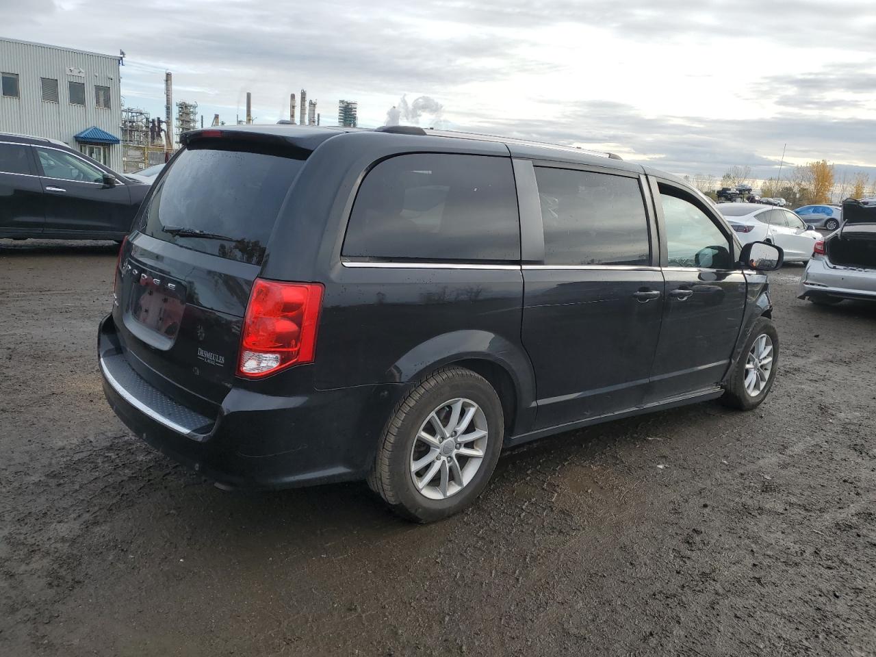 DODGE GRAND CARAVAN SXT