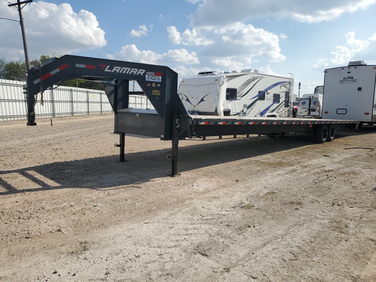 Lot #3271619377 2025 LAMAR UNKNOWN